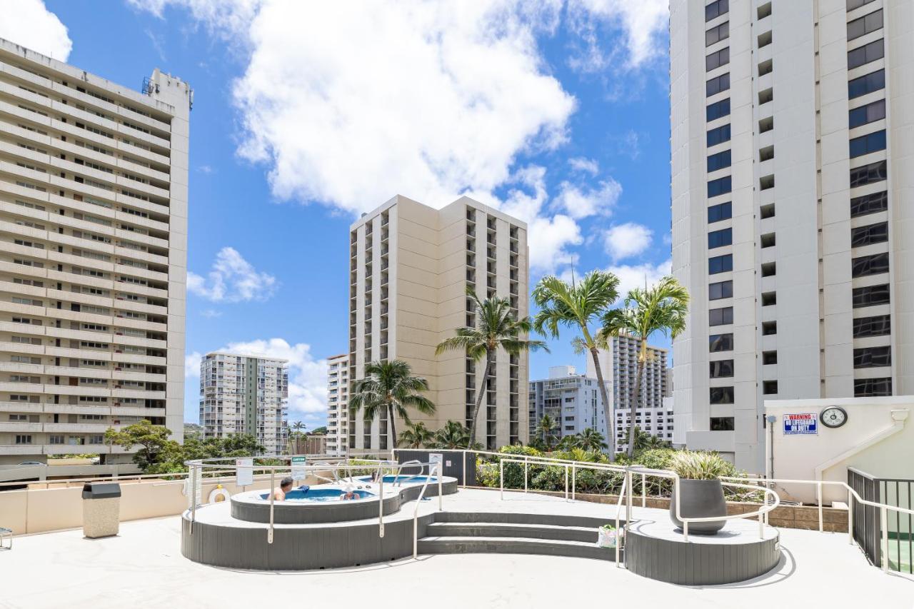 Beautiful Ocean And Diamond Head Views With Parking Apartment Honolulu Exterior photo